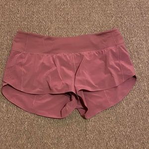 Lululemon 2.5 Speed Up Short NWOT